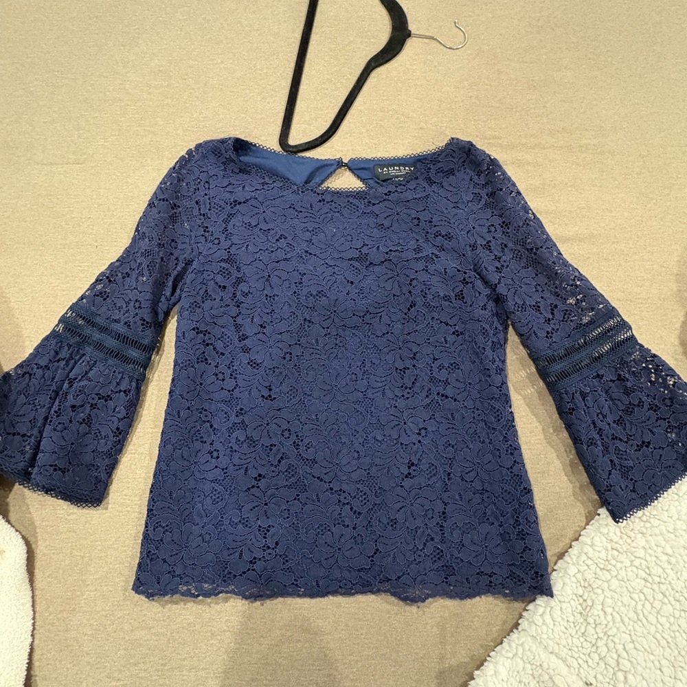 Laundry By Shelli Segal Navy Lace Blouse